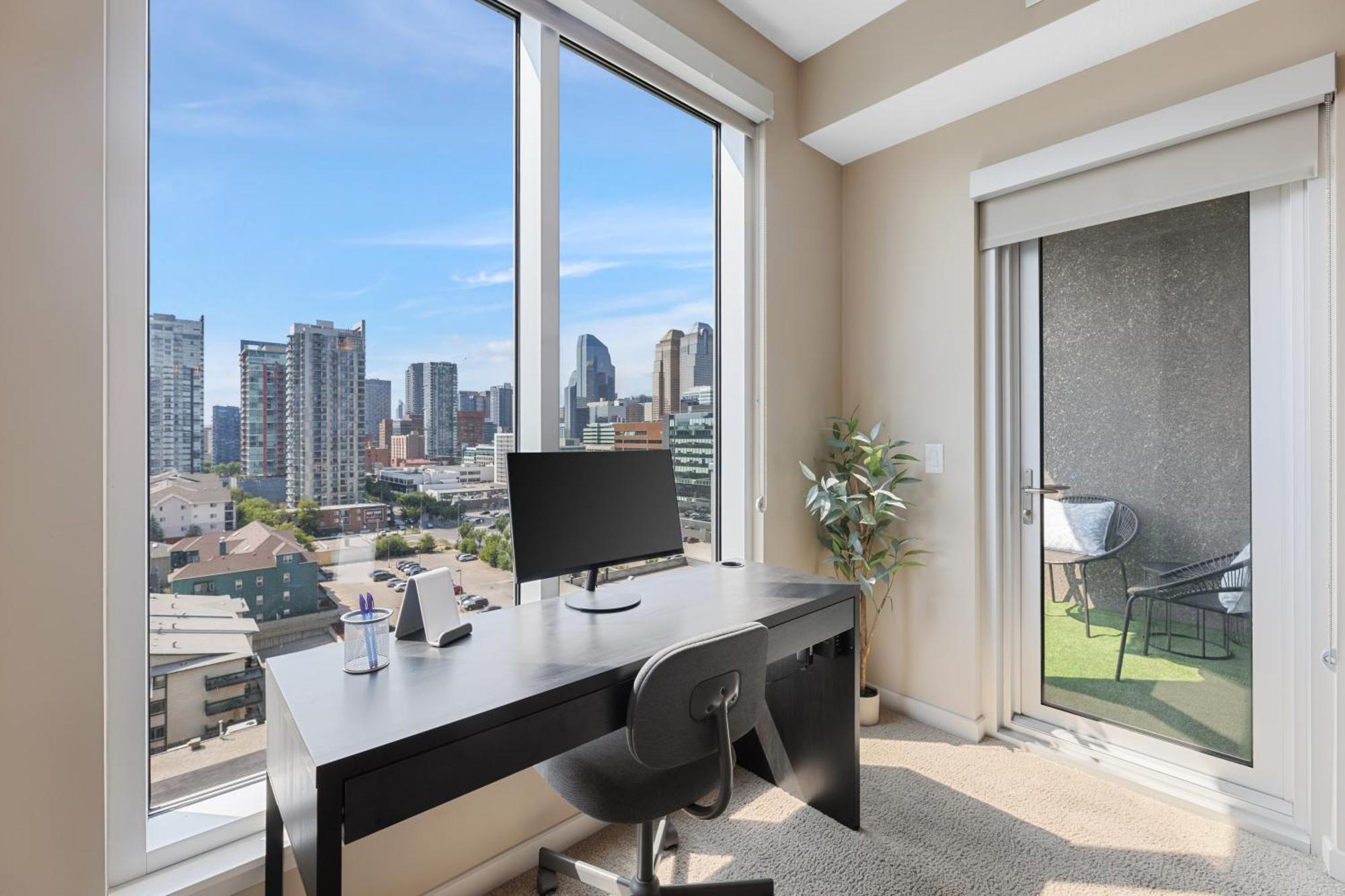 Heart Of Downtown Calgary Spacious Luxury Condo With Stunning Views And Premium Amenities Extérieur photo
